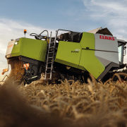 Claas completes combine family with new Evion